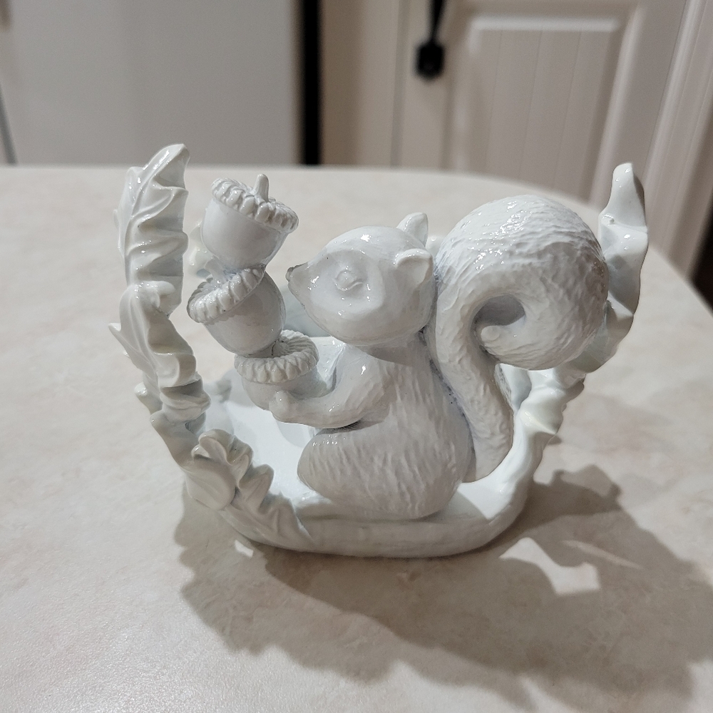 Bath and Body Works Soap Tray Squirrel White